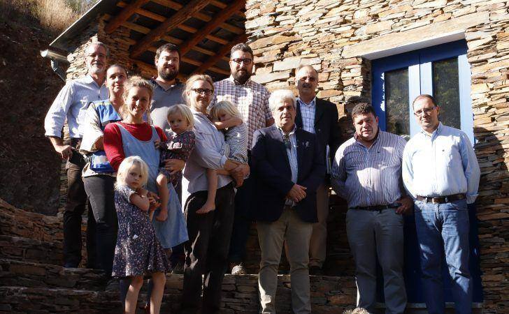 Município de Arganil e CCDR entregam última habitação reconstruída após o incêndio