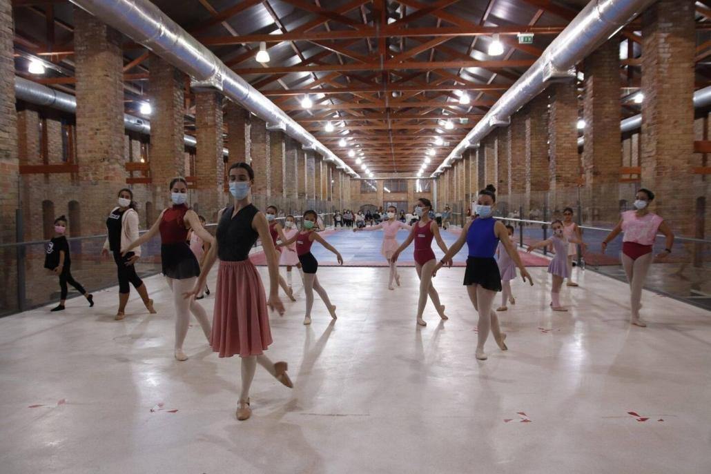 Ballet Emotion Dance School