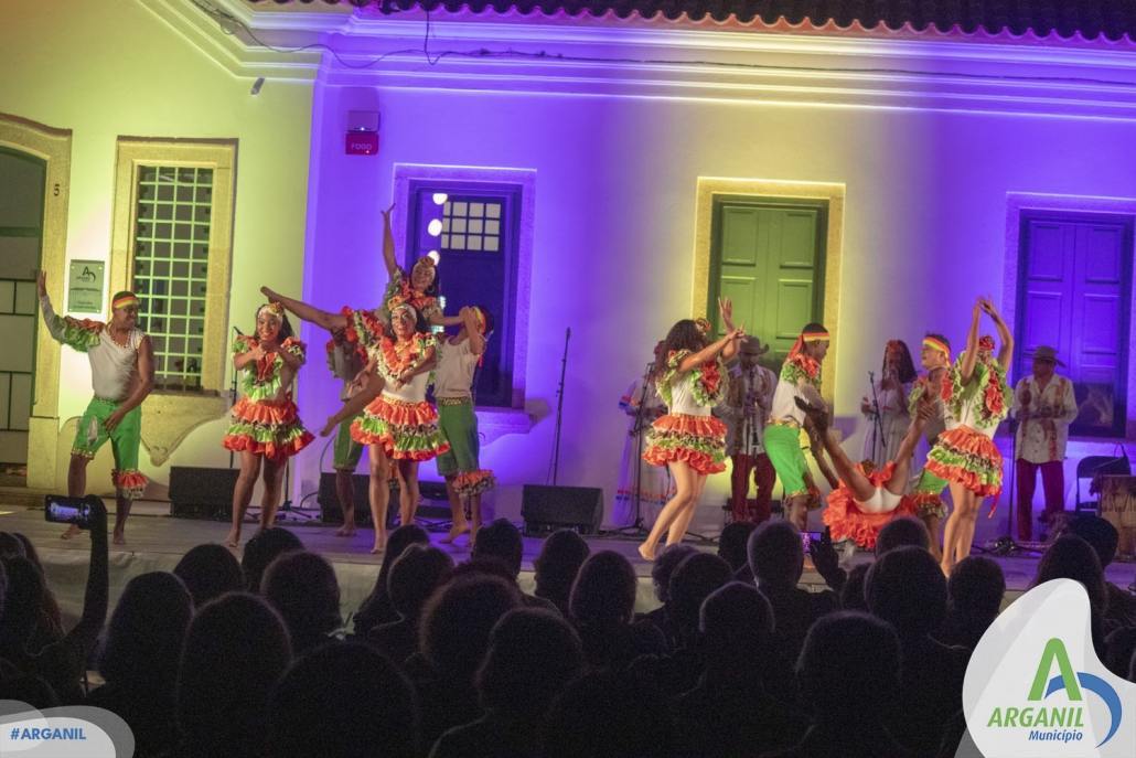 Grupo Etnográfico – Compañía Artística Danzar Columbia (11)