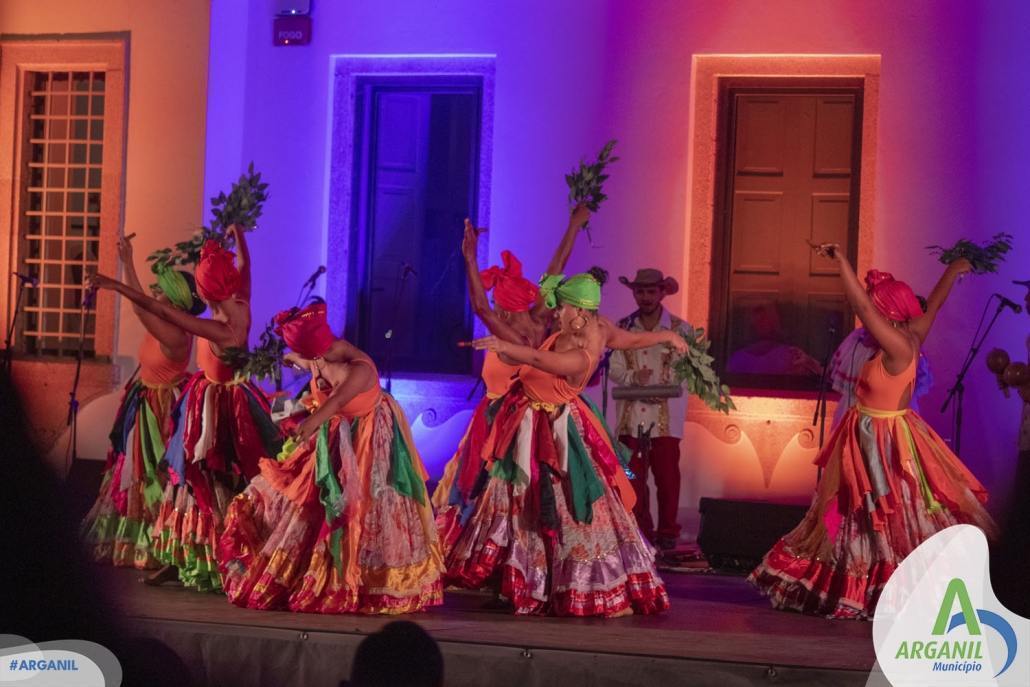 Grupo Etnográfico – Compañía Artística Danzar Columbia (2)