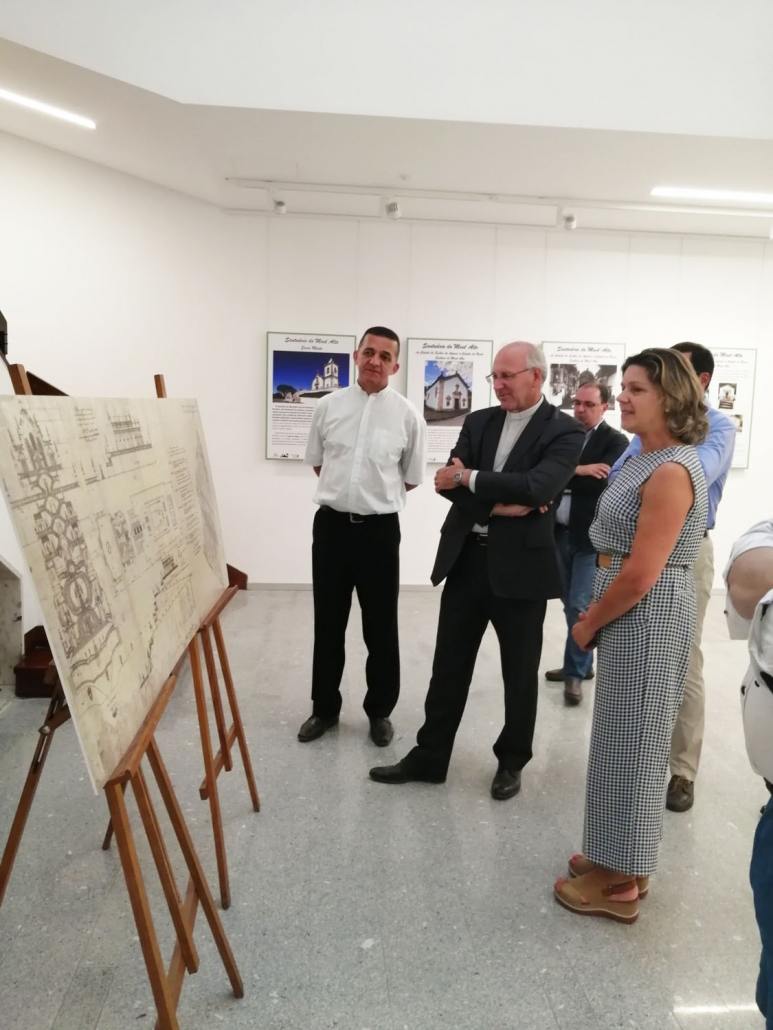 Bispo De Coimbra Visita Exposição Sobre O “santuário Do Mont’alto” (3)