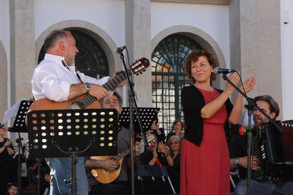 Real Companhoa E Orquestra Passo Por Compasso 14