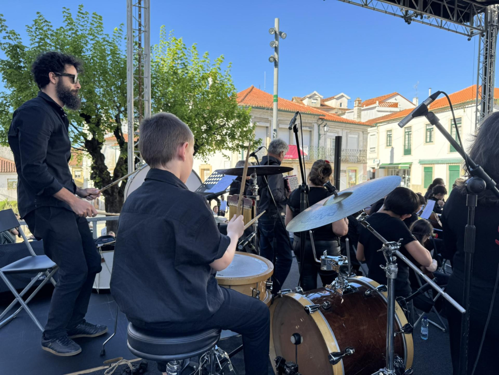 Real Companhoa E Orquestra Passo Por Compasso (30)