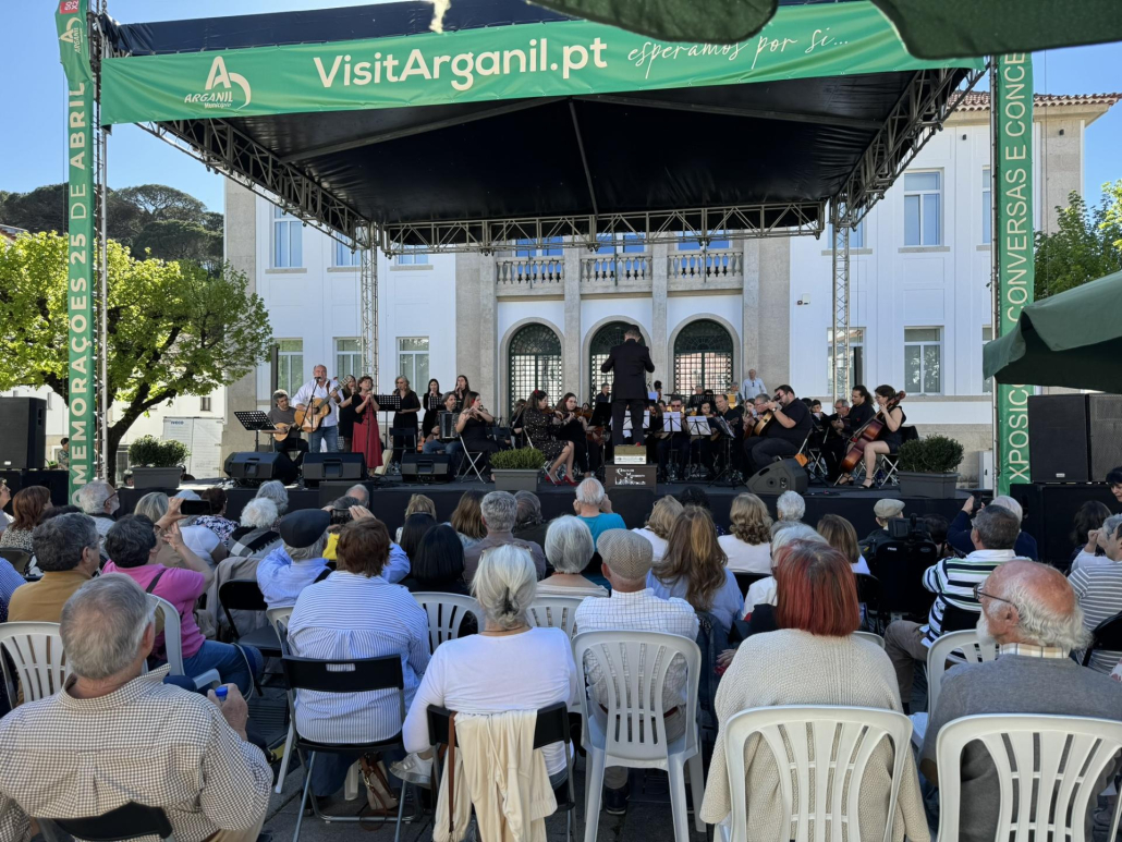 Real Companhoa E Orquestra Passo Por Compasso (31)