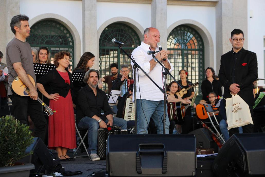 Real Companhoa E Orquestra Passo Por Compasso (38)