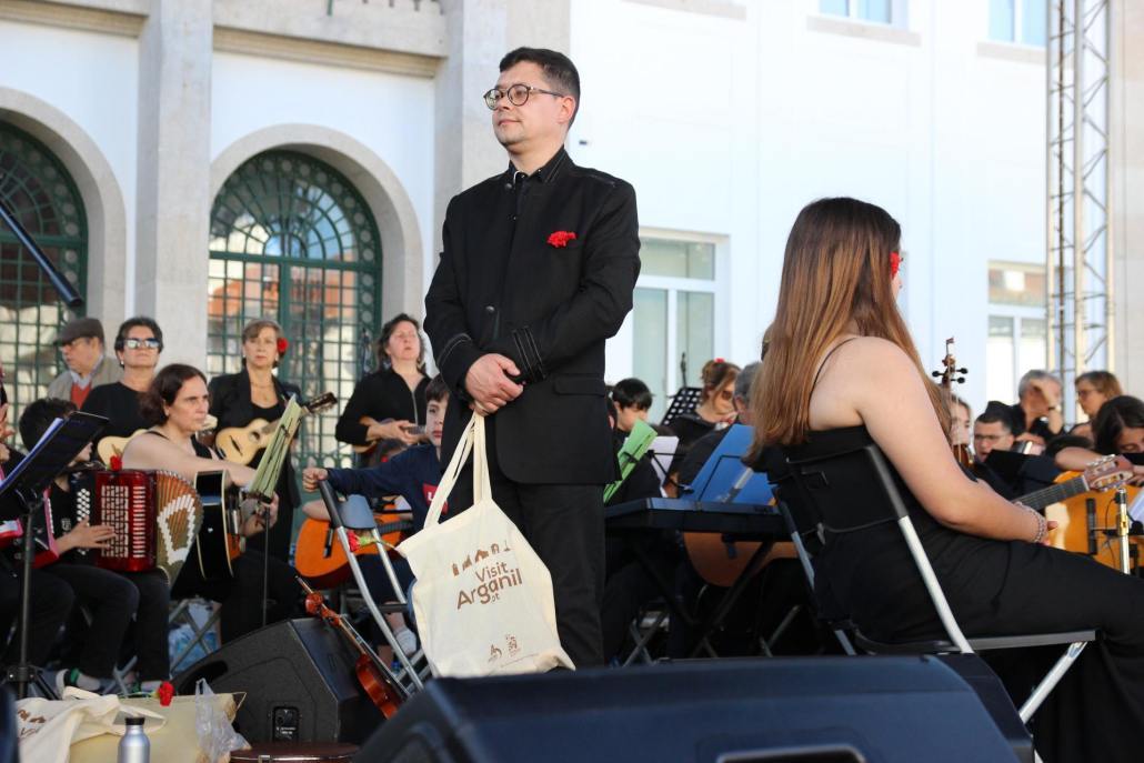 Real Companhoa E Orquestra Passo Por Compasso (40)