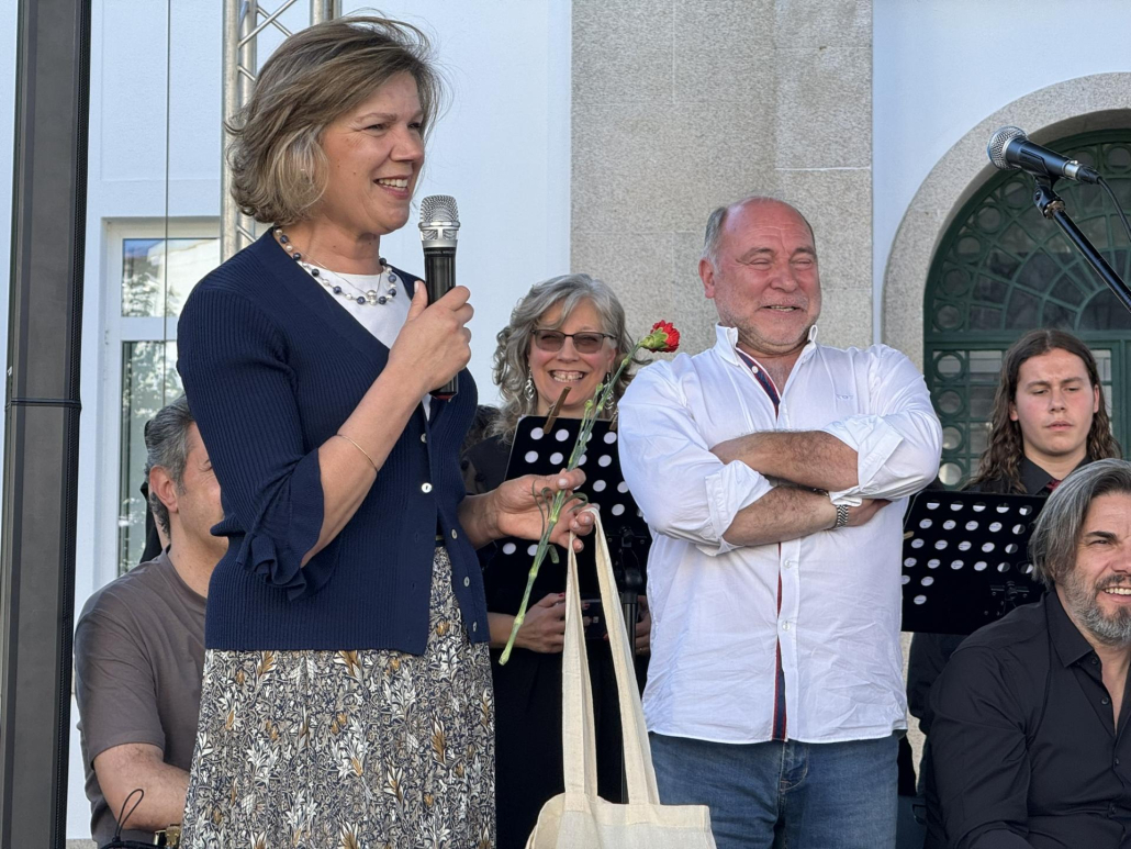 Real Companhoa E Orquestra Passo Por Compasso (43)