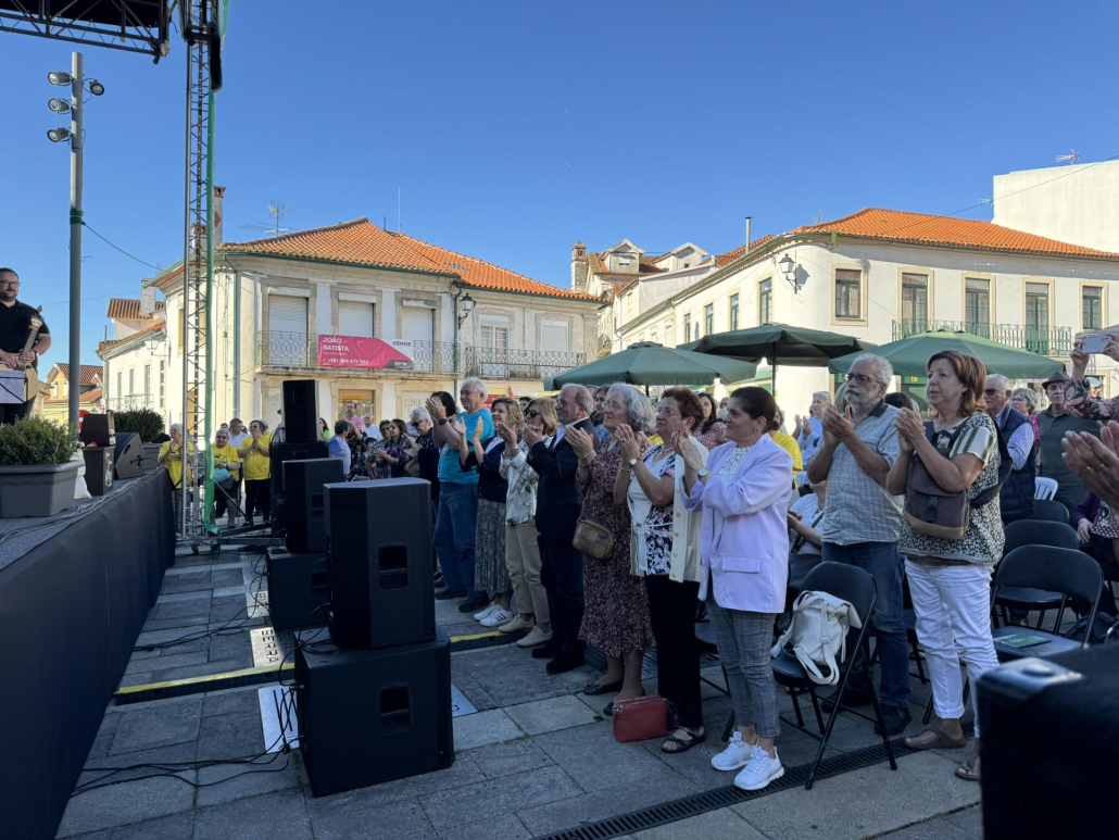 Real Companhoa E Orquestra Passo Por Compasso (45)