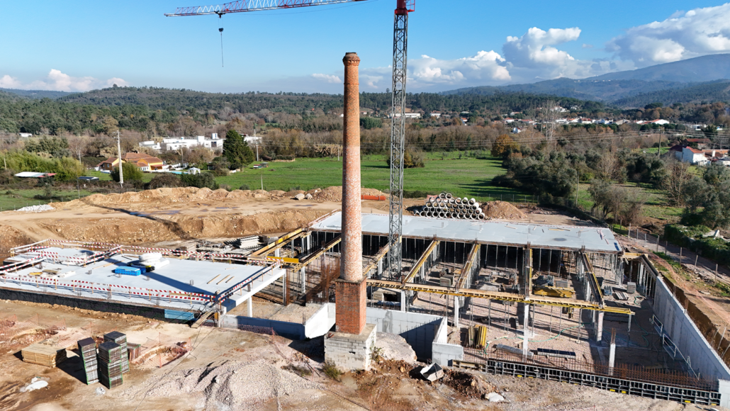 Chaminé Sub E Centro De Saúde Agn