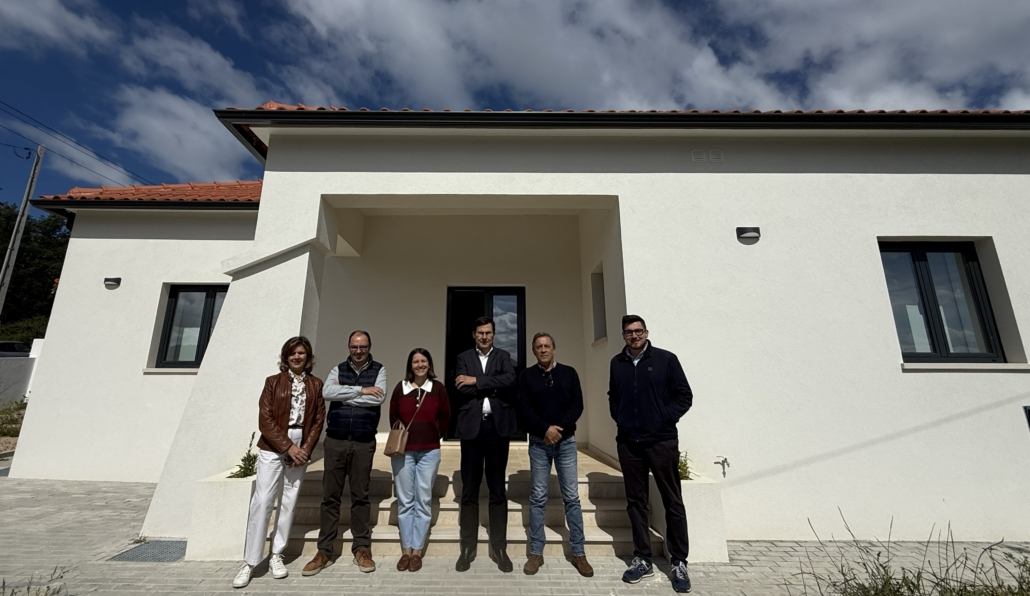 Antigo Posto Médico Sarnadela Bnaut4