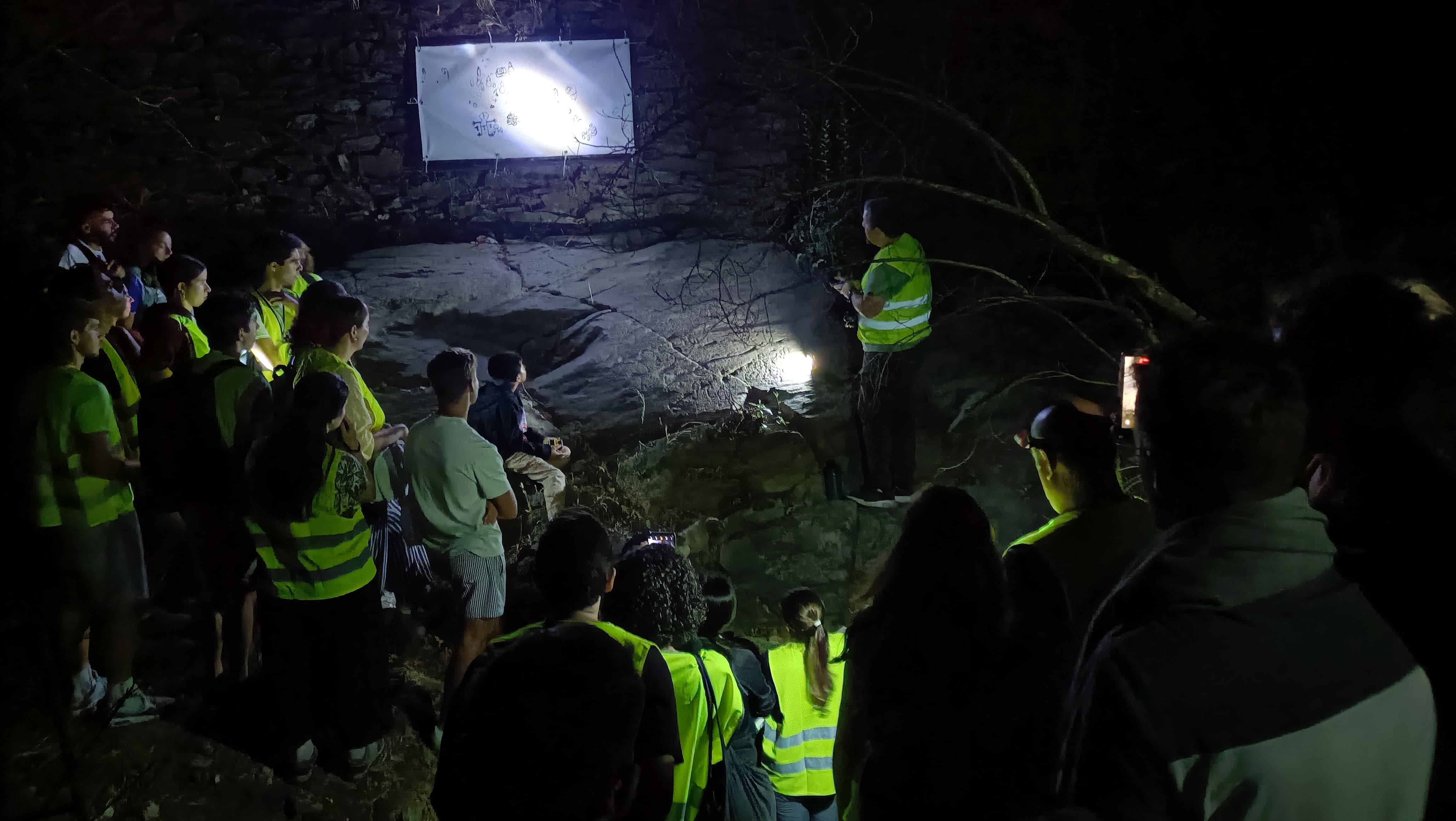 2026 08 19 Caminhada Noturna às Gravuras Rupestres 26