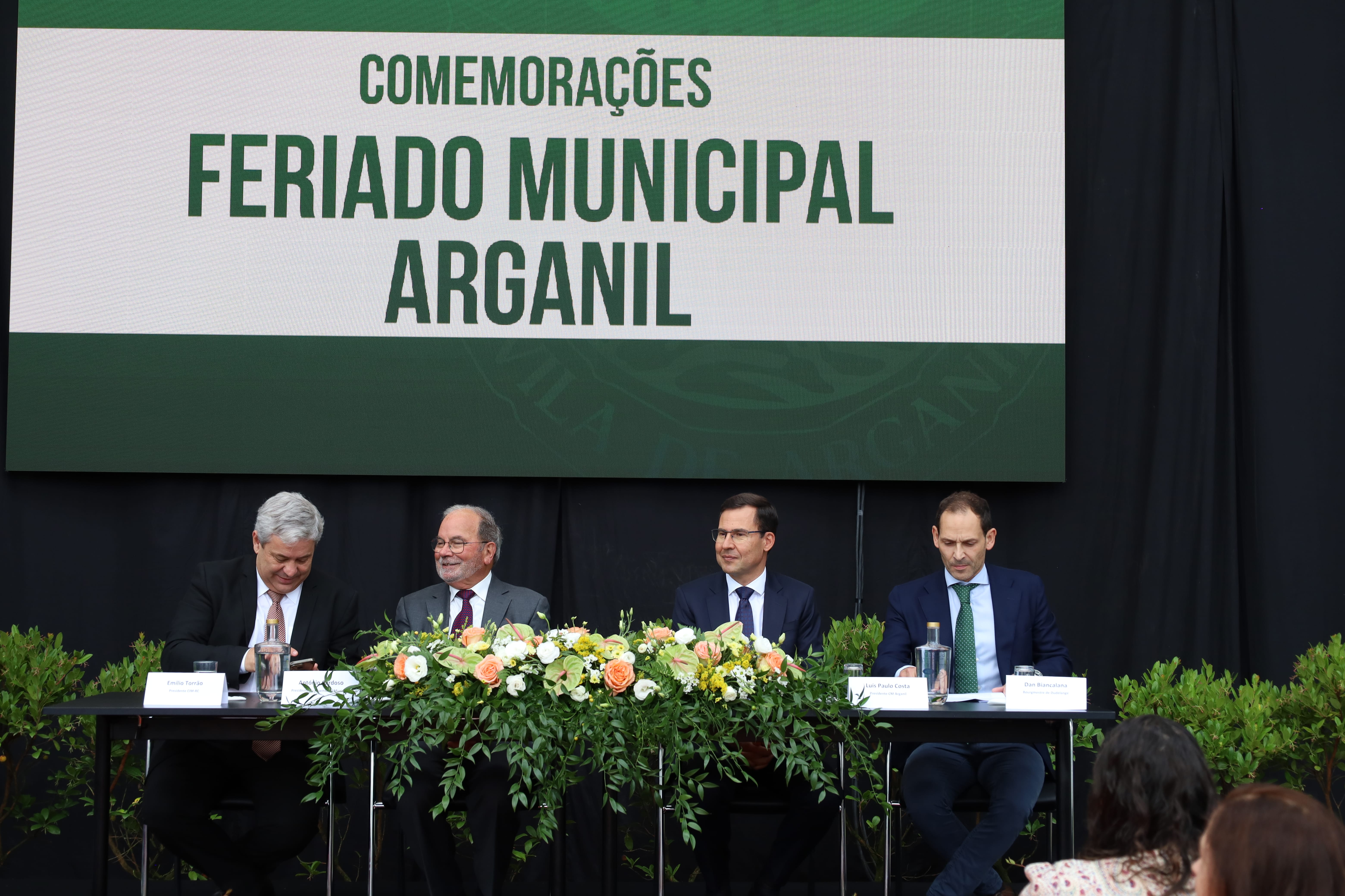 Feriado 2025